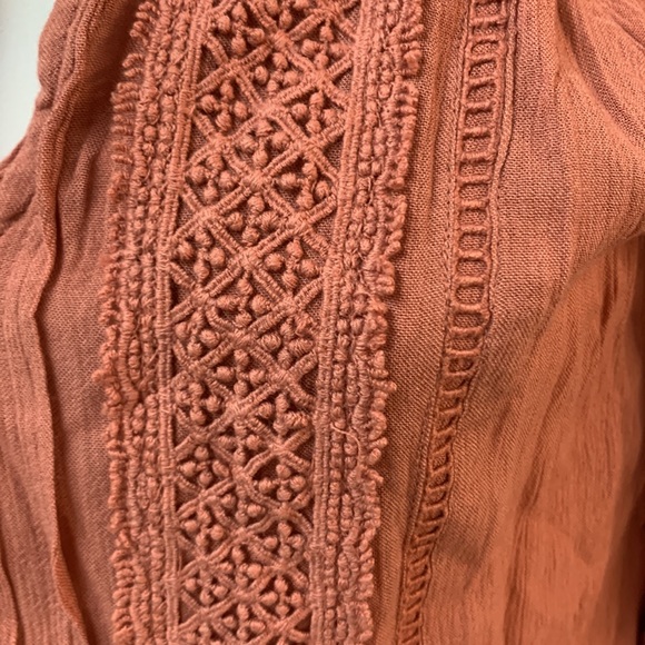 Hollister - top - ac - Picture 2 of 8